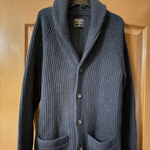 Abrercrombie and Fitch Cardigan Men